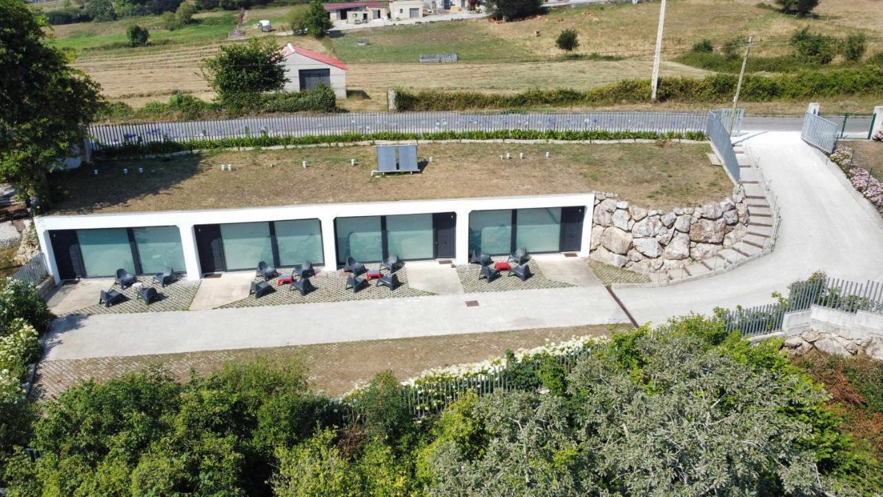 Apartamentos Turisticos El Balcon De Llavandes Colombres Exterior photo